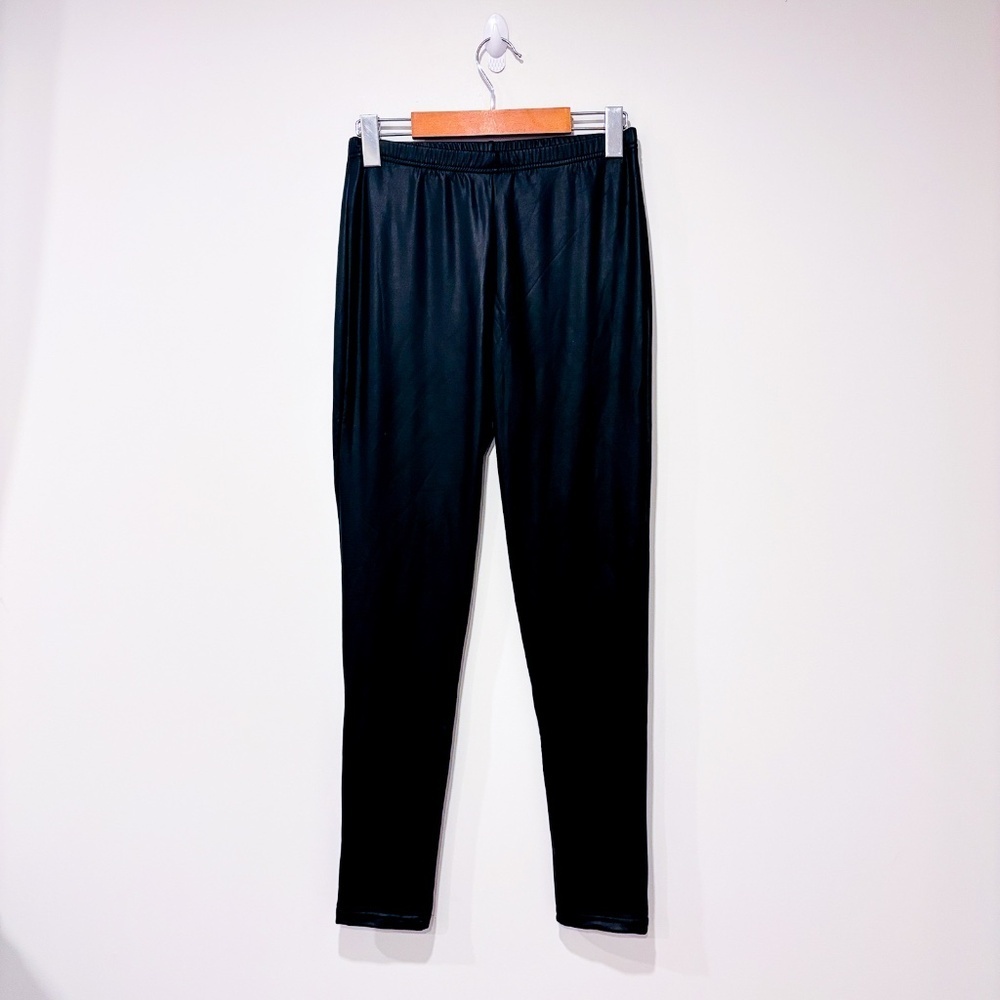 PLUSH Glossy‎ black leggings | Sleek faux-leather look | Medium *